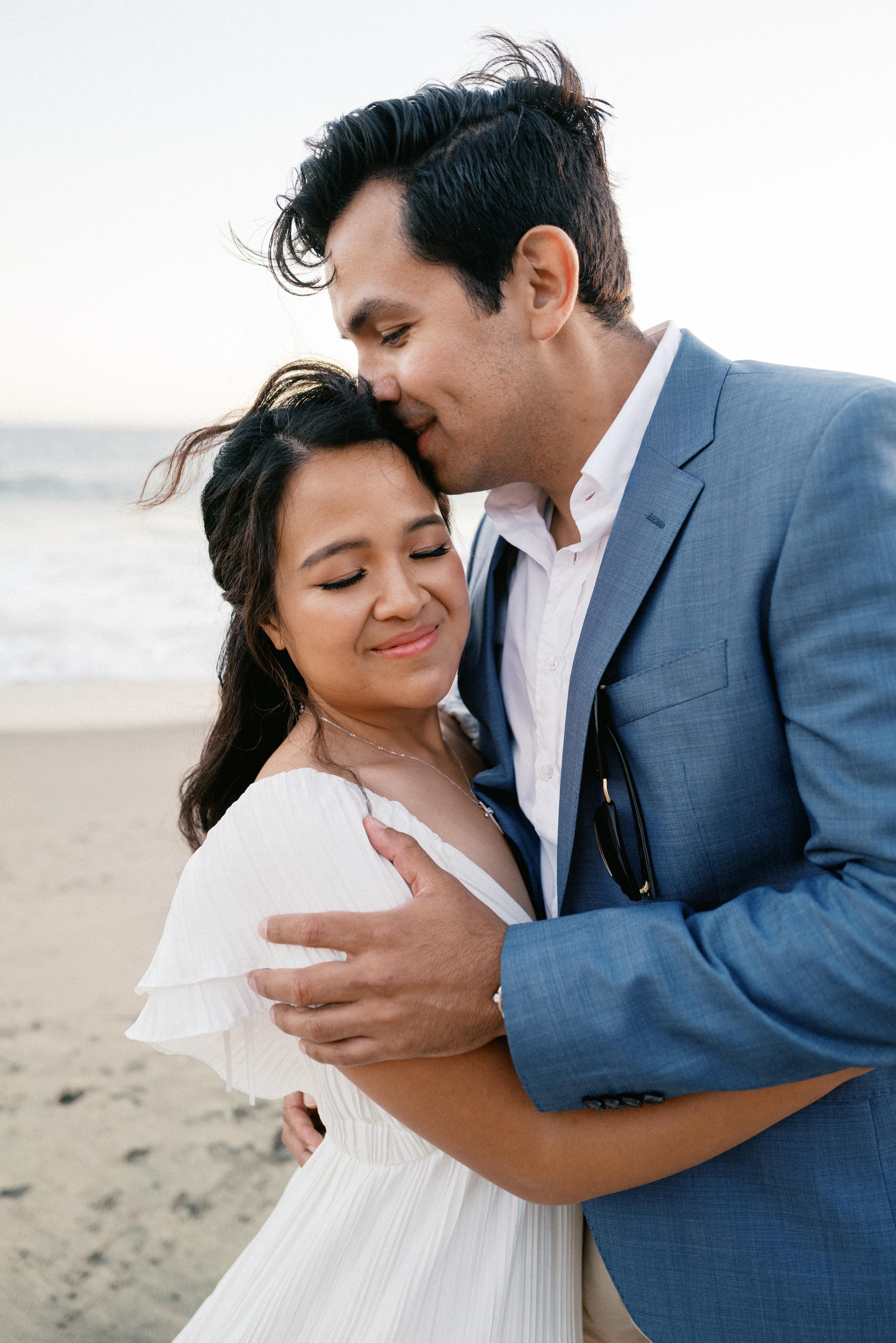 Romantic couple photo 1